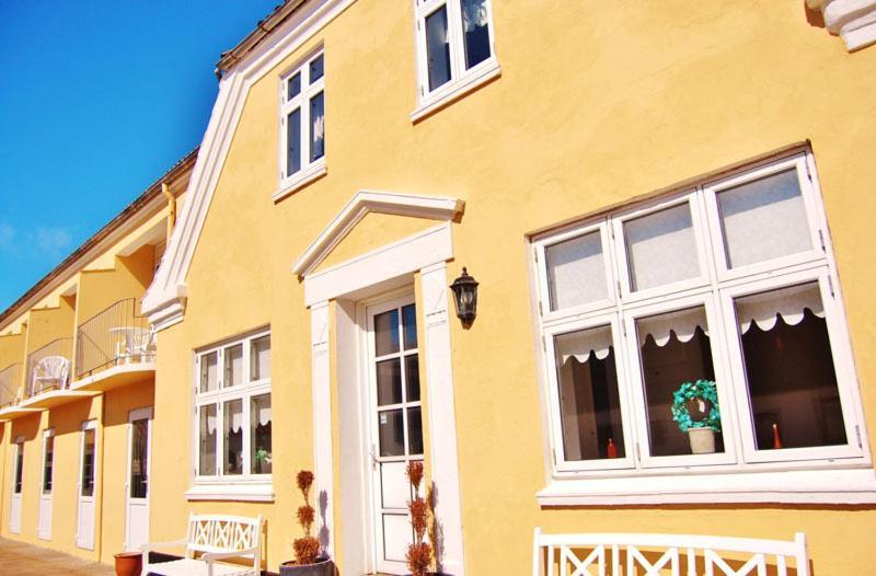 Kallehavegaard Badehotel Lokken Exterior photo